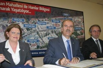 Hanlar Bölgesi için Tarihi İmzalar Atıldı 